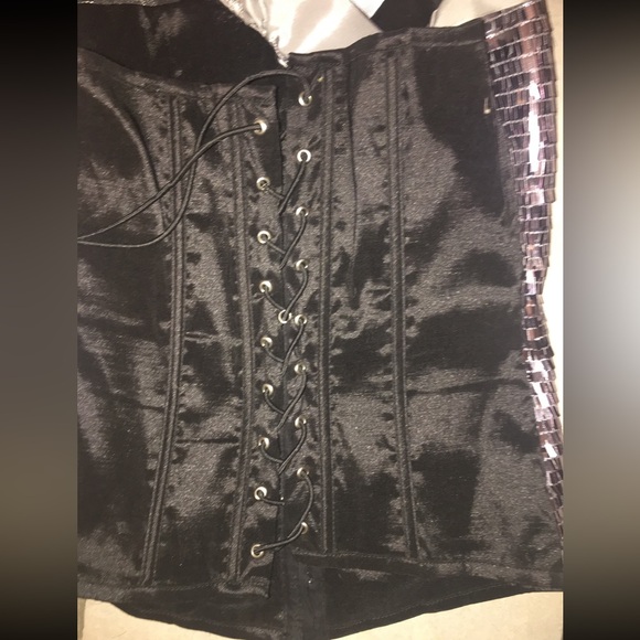 Silver sequin halter corset lace up top - Picture 2 of 3